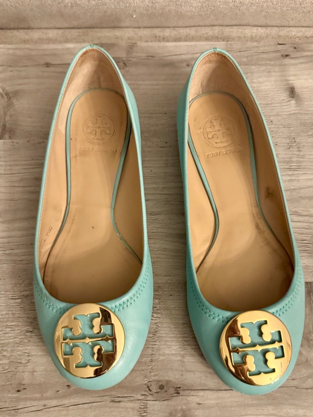 Tory Burch Aqua Blue Leather Ballet Flats – Size 7.5C